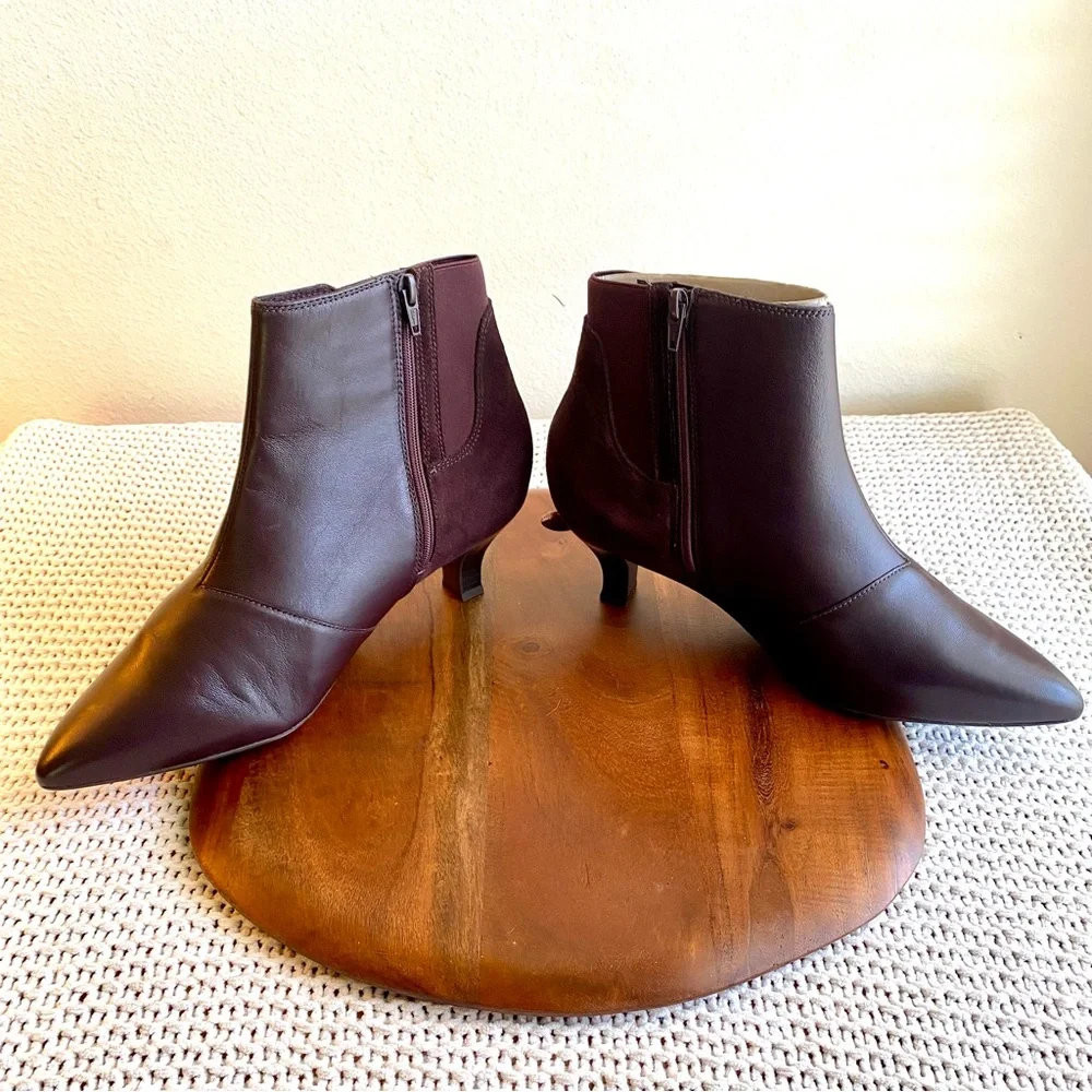 Clarks Kepley Erin Brown Leather Chelsea Ankle Boots with Kitten Heel - Picture 3 of 10